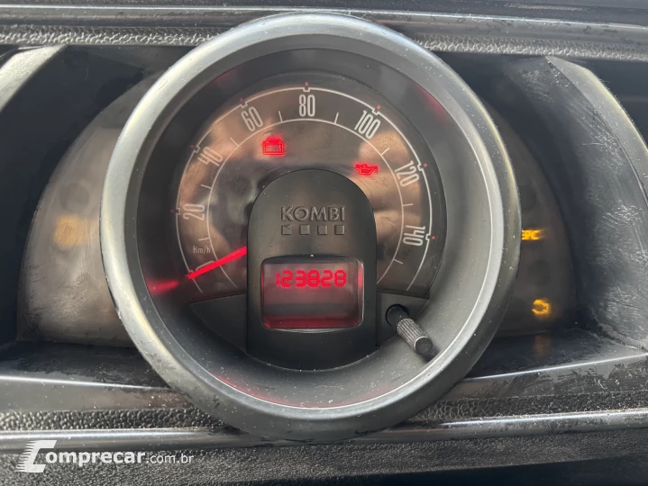 KOMBI 1.4 MI STD Escolar 8V