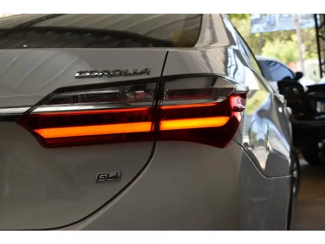 COROLLA - 1.8 GLI 16V 4P AUTOMÁTICO