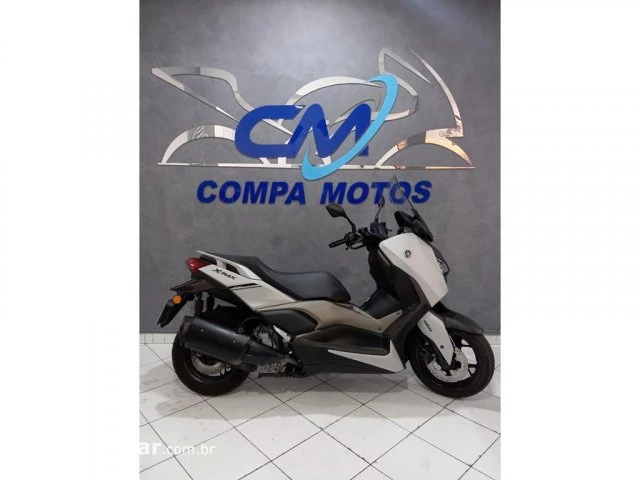 XMAX 250 CONNECTED ABS - SCOOTER