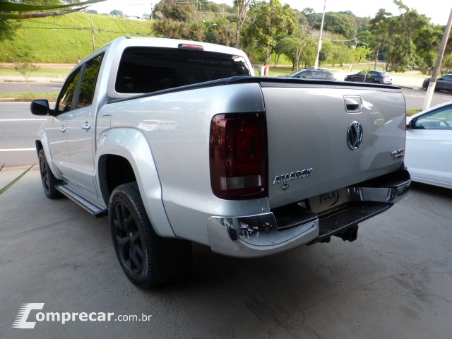 AMAROK 3.0 V6 TDI Highline CD 4motion