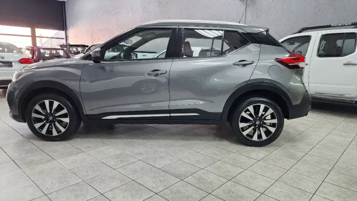 KICKS SL 1.6 16V FlexStar 5p Aut.