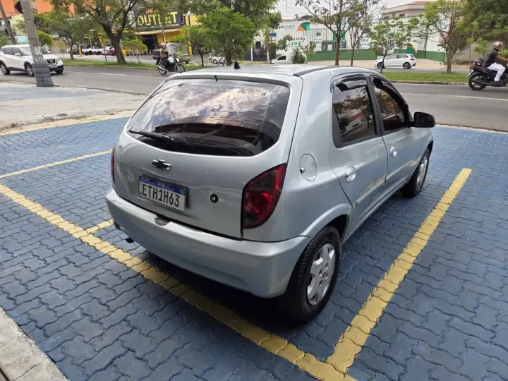 CELTA 1.0 MPFI LT 8V FLEX 4P MANUAL