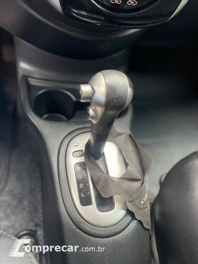 VERSA 1.6 16V Unique