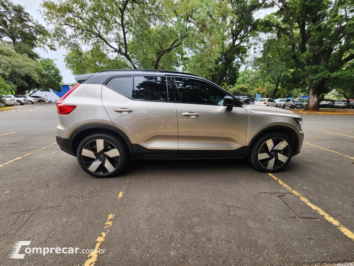 XC40 P8 Recharge Twin Electric Ultimate AWD