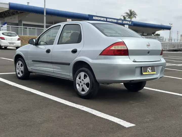 PRISMA 1.4 MPFI JOY 8V