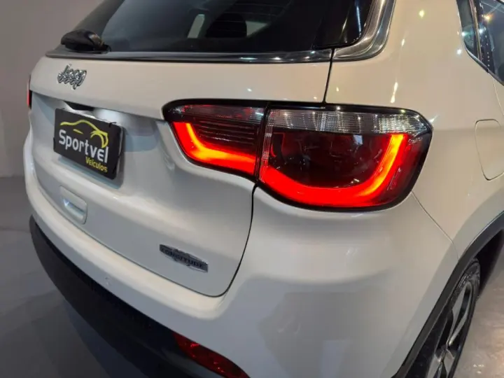 COMPASS LONGITUDE 2.0 4x2 Flex 16V Aut.