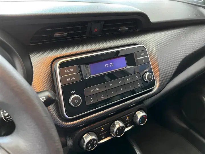 KICKS 1.6 16V FLEXSTART S 4P XTRONIC