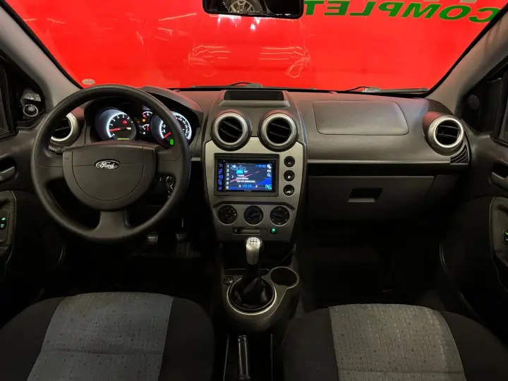 Fiesta 1.6 Mpi Sedan 8V Flex 4P Manual