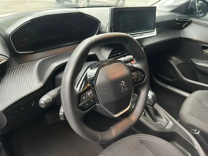 208 Active 1.6 Flex 16V 5p Aut.