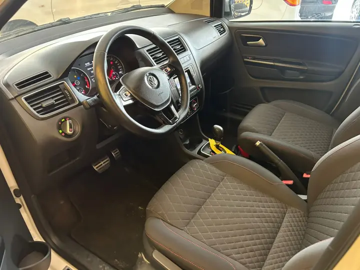 CROSSFOX  I MOTION 1.6 T. Flex 16V 5p