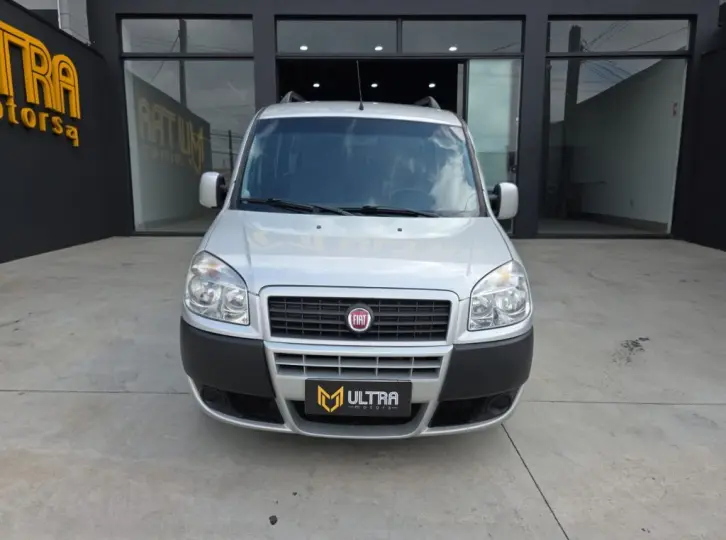 Doblo ESSENCE 1.8 Flex 16V 5p