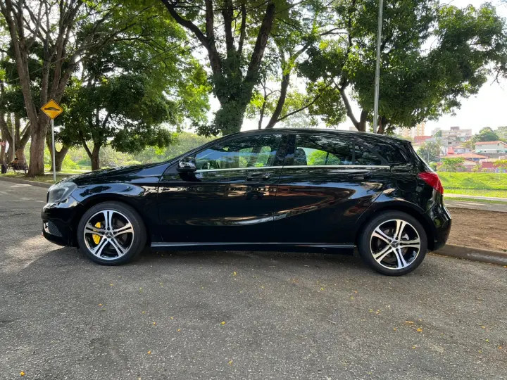 A 200 1.6 Turbo Urban 16V