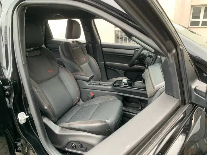 RAMPAGE R/T HURRIC. 4 2.0 TB CD 4X4 Aut.