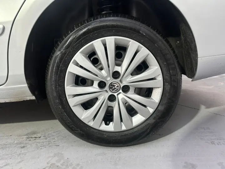 VOYAGE 1.0/1.0 City Mi Total Flex 8V 4p