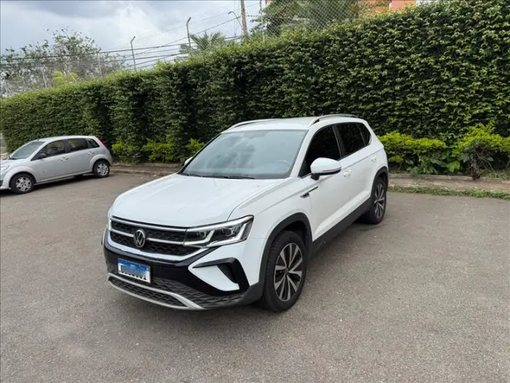 TAOS 1.4 250 TSI Highline