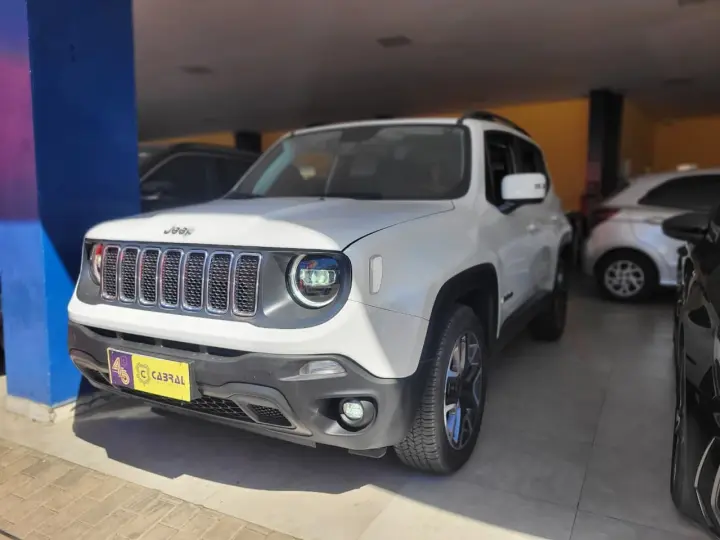 Renegade Longitude 1.8 4x2 Flex 16V Aut.