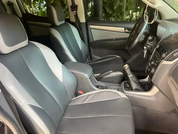 S10 2.4 LT 4X2 CD 8V