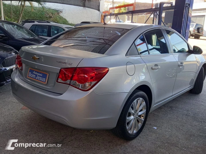 Cruze 1.8 Lt 16V Flex 4P Automático