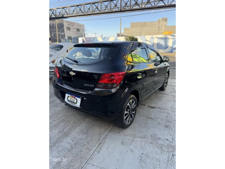 ONIX 1.4 MPFI LTZ 8V FLEX 4P MANUAL