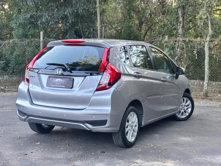 Fit 1.5 16v LX CVT (Flex)