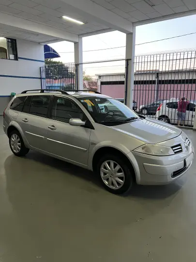 MEGANE 2.0 Dynamique Grand Tour 16V