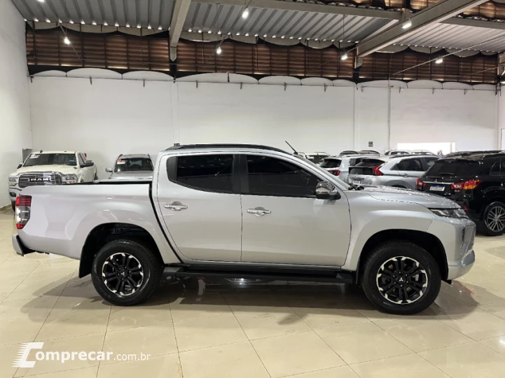 L200 TRITON 2.4 16V Turbo Sport HPE CD 4X4