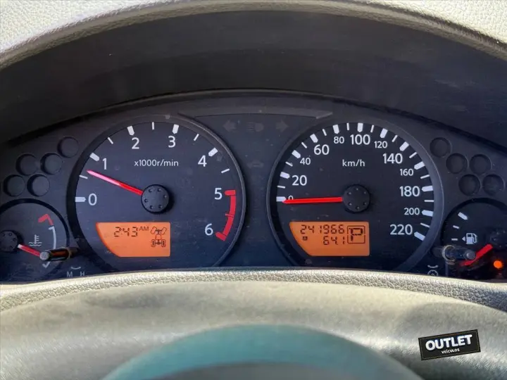 FRONTIER 2.5 LE 4X4 CD TURBO ELETRONIC DIESEL 4P