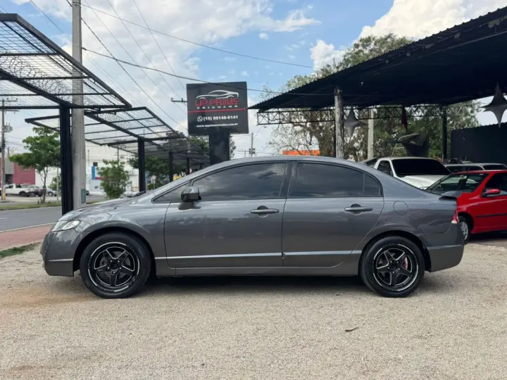 Civic 1.8 16V 4P FLEX LXS AUTOMÁTICO