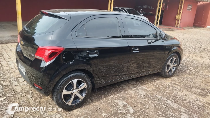 ONIX 1.4 MPFI LTZ 8V