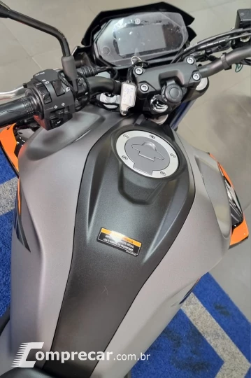 Fz25  250 Connected