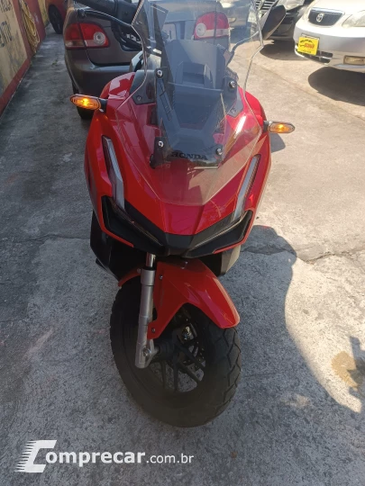 HONDA ADV 150