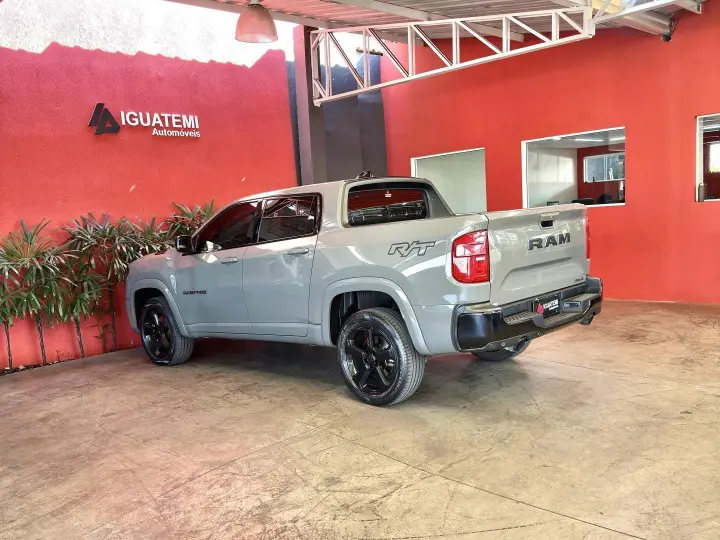 RAMPAGE 2.0 HURRICANE 4 TURBO GASOLINA R/T 4X4 AUTOMÁTICO