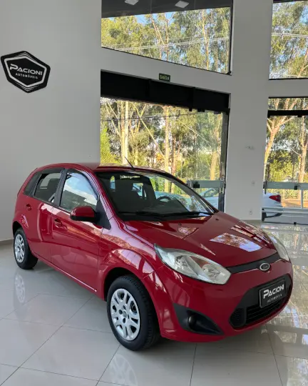 FIESTA 1.6 MPI Class Hatch 8V