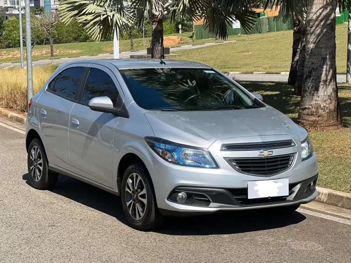 ONIX 1.4 MPFI LTZ 8V