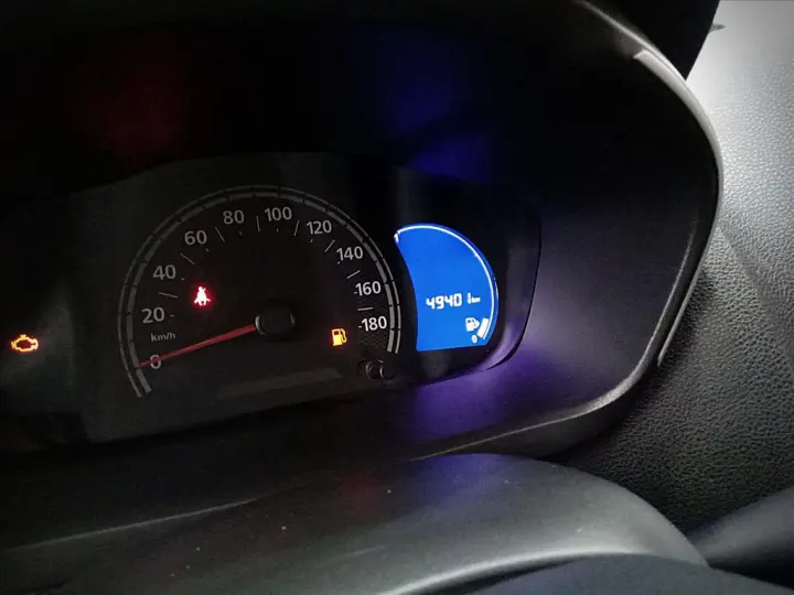 KWID 1.0 12V SCE FLEX ZEN MANUAL