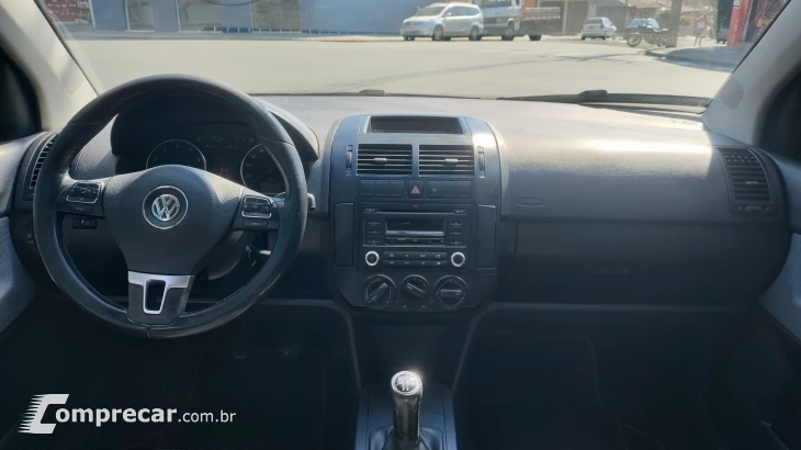 POLO 1.6 MI 8V