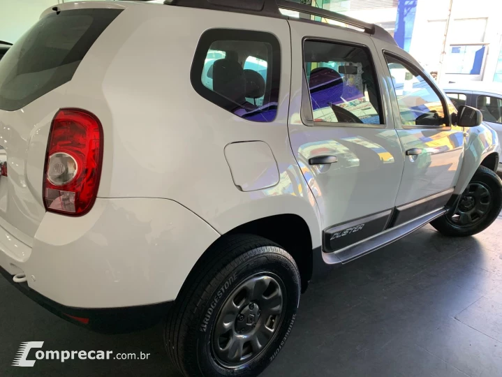 DUSTER 1.6 Expression 4X2 16V