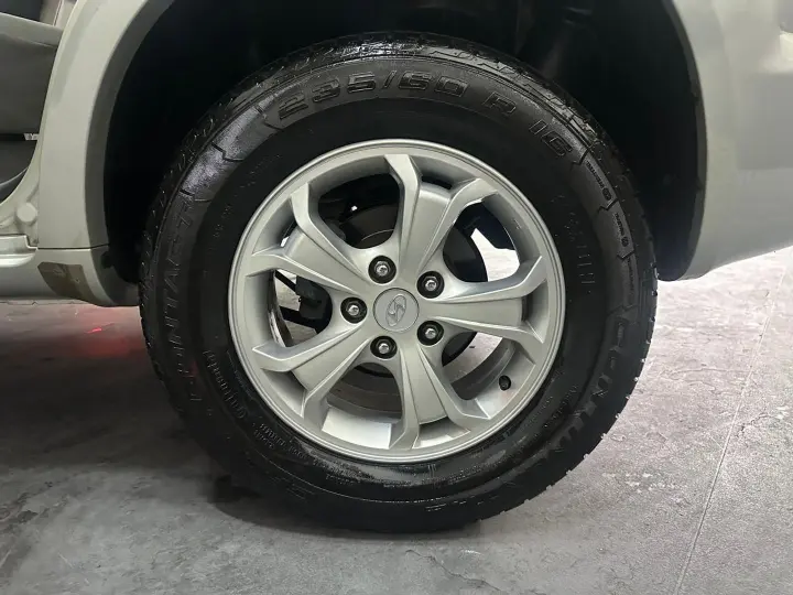 Tucson 2.0 Mpfi Gls 16V 143Cv 2Wd Gasolina 4P Automático