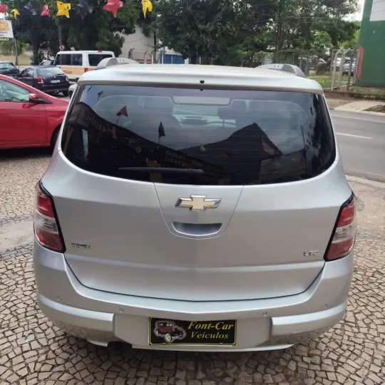 SPIN LTZ 1.8 8V Econo.Flex 5p Aut.