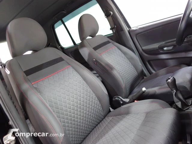 CROSSFOX - 1.6 MSI 16V 4P MANUAL