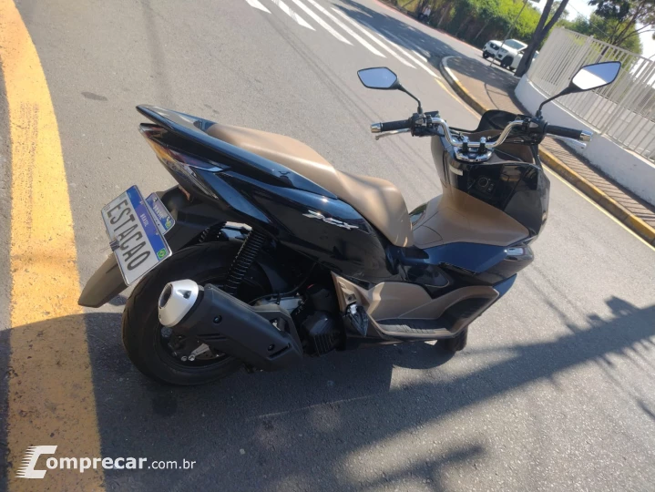 PCX 160 DLX ABS