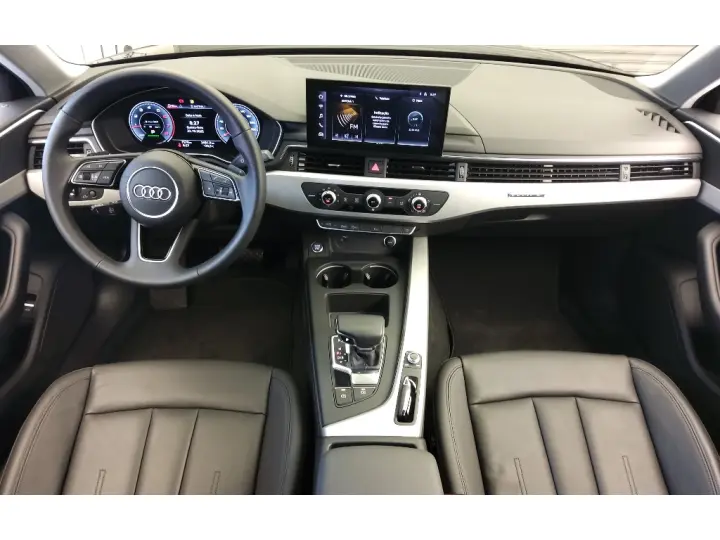 A4 2.0 TFSI GASOLINA PRESTIGE S TRONIC