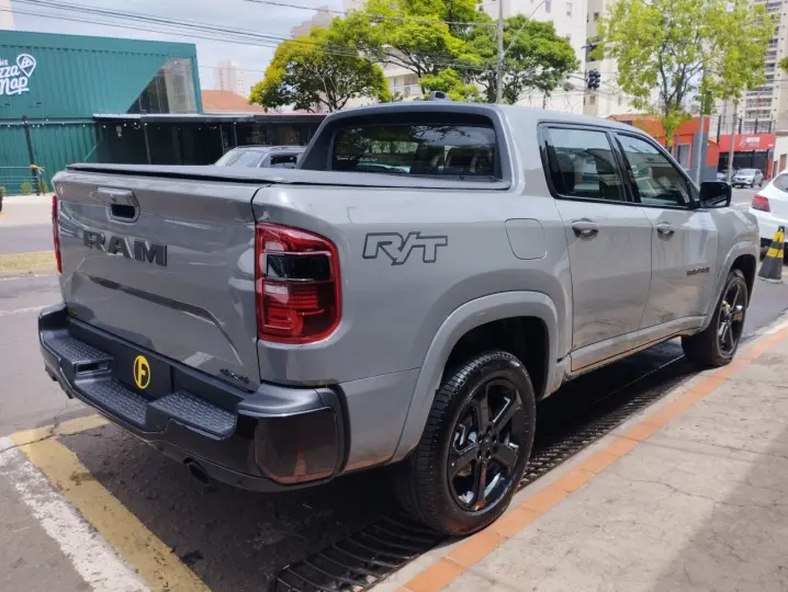 Rampage 2.0 4P HURRICANE 4 TURBO R/T 4X4 AUTOMÁTICO