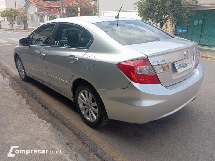 CIVIC 1.8 LXL 16V