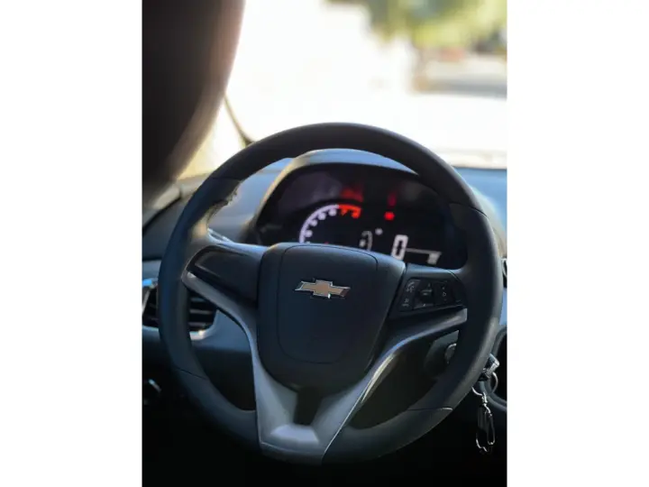 ONIX 1.0 MPFI LT 8V FLEX 4P MANUAL