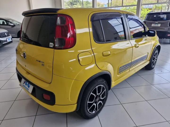 Uno 1.4 4P FLEX SPORTING