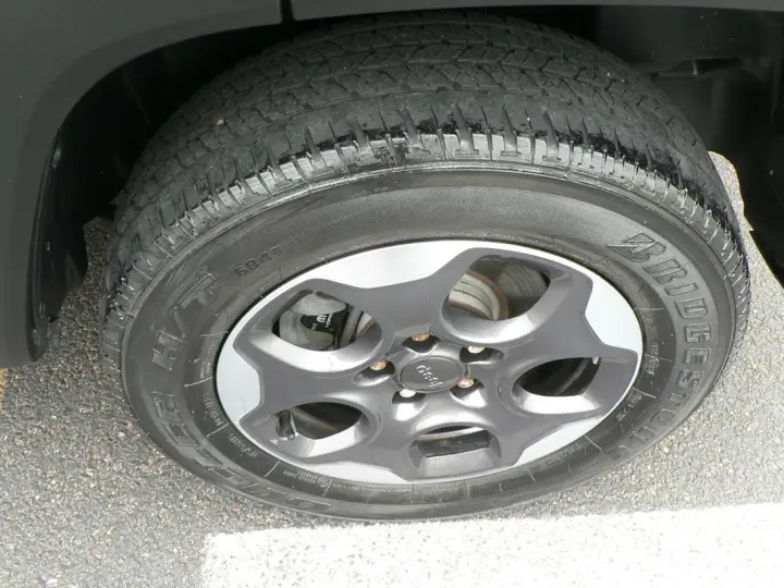 RENEGADE 2.0 16V Turbo Sport 4X4