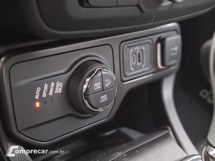 Renegade Série S T270 1.3 Turbo 4x4