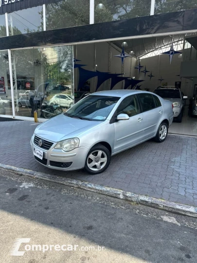 Polo Sedan I MOTION  1.6 Total Flex  4p