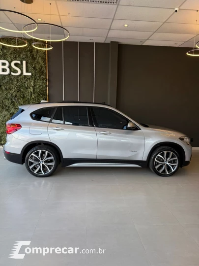 X1 2.0 16V Turbo Activeflex25i Sport
